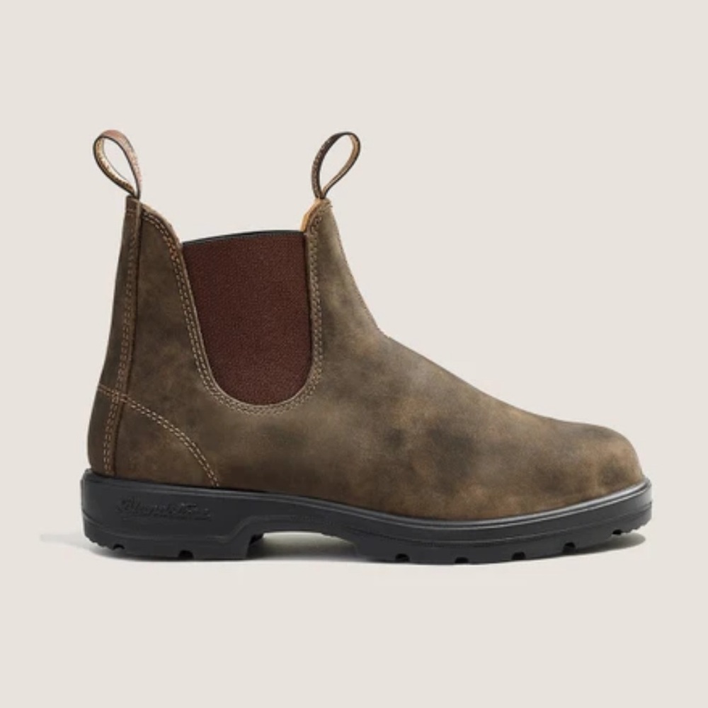 Blundstone Chelsea Boots in Rustic Brown- Excellent Condition!!
